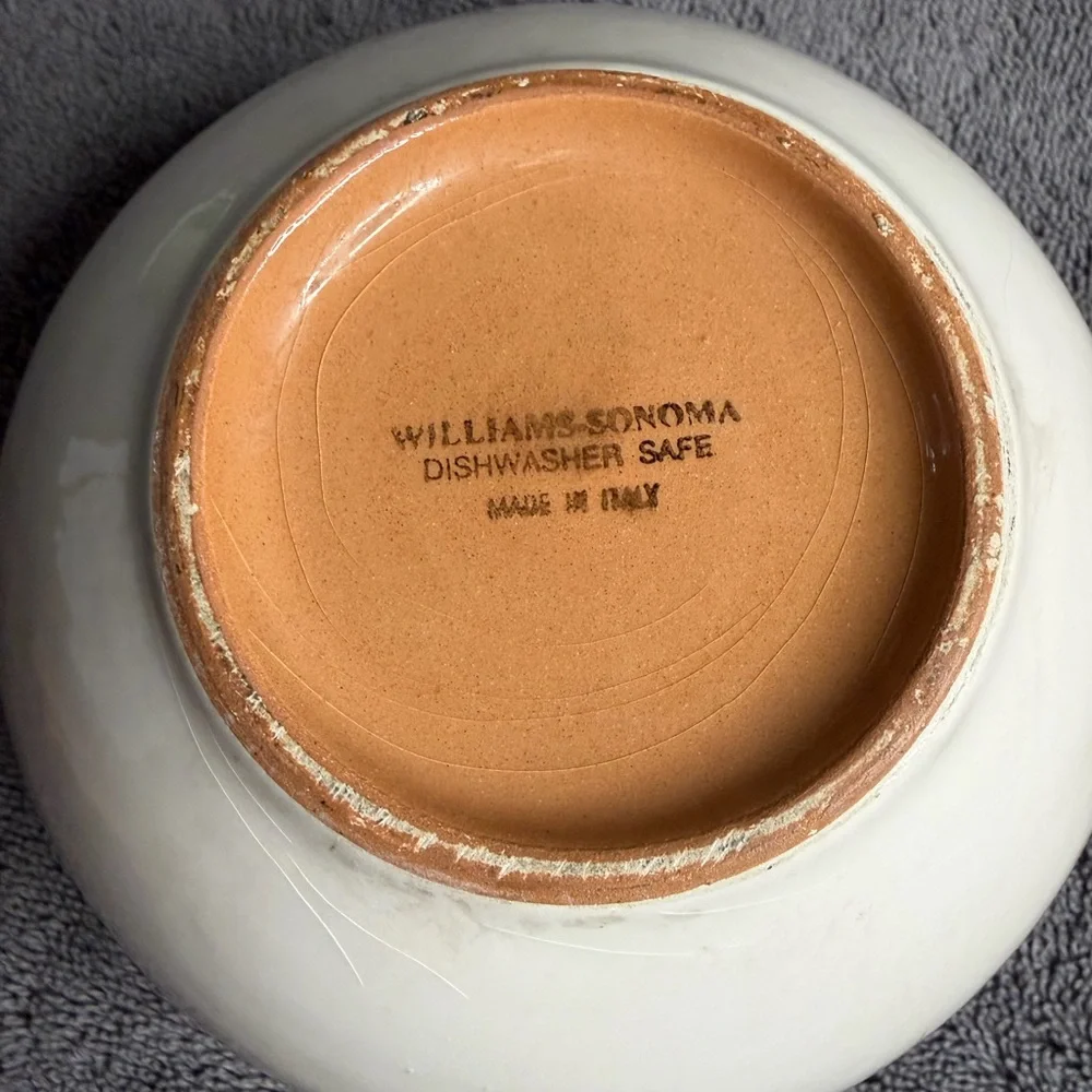 William Sonoma Rooster Script Soup/Cereal Bowl